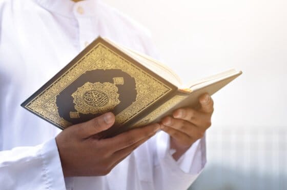 Membaca Alquran