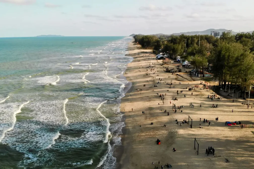 Pantai Batu Buruk