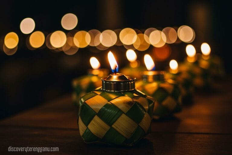 Sambutan Pelita Raya di Terengganu
