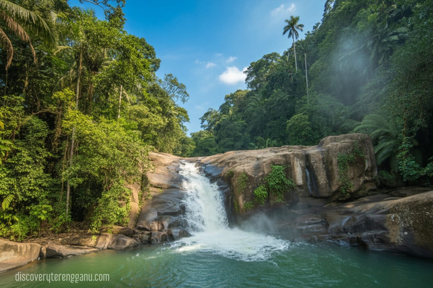 Air Terjun Di Lata Papan
