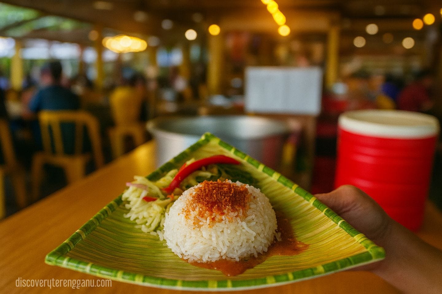 7. Restoran Selera Pantai, Penarik